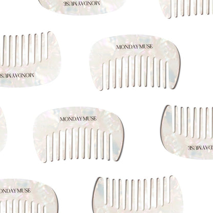 THE DETANGLER - Muse Hair Comb - Monday Muse